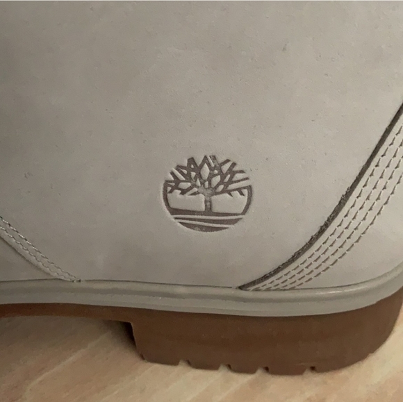 Timberland Boots Nubuck 10 NWOT - Picture 2 of 6